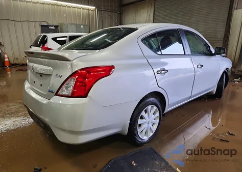 2016 Nissan Versa S z USA, uszkodzony, nr VIN 3N1CN7AP5GL880700